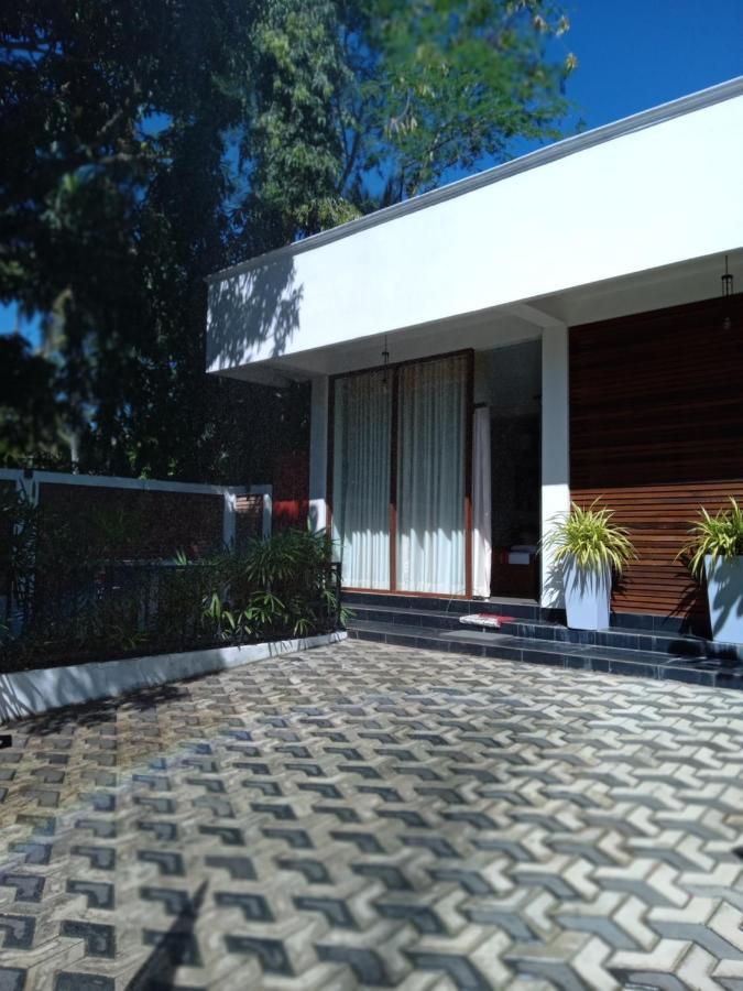 Elephant Park Family Bungalow Udawalawe Ngoại thất bức ảnh