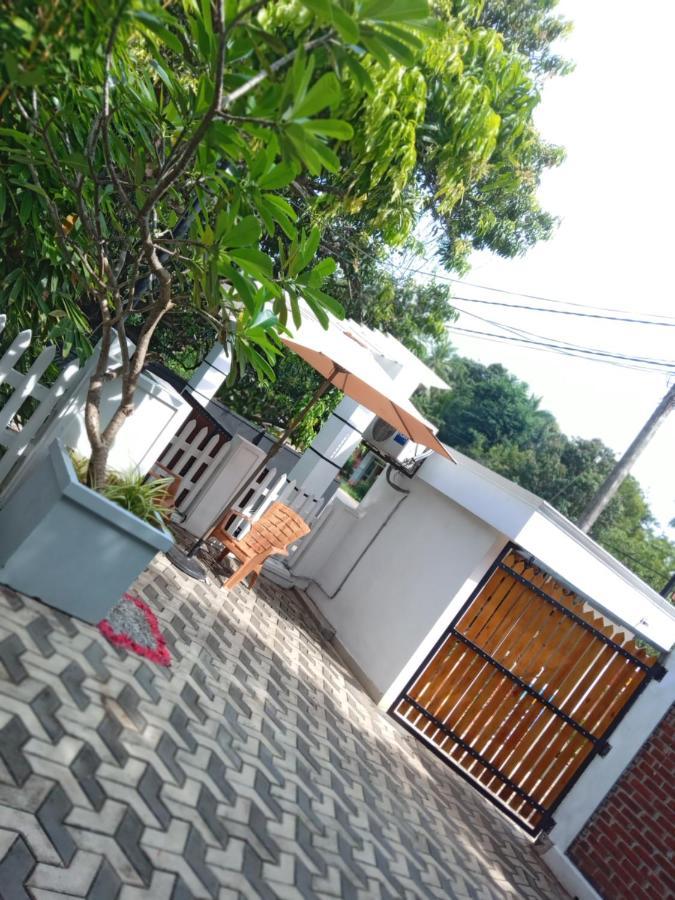 Elephant Park Family Bungalow Udawalawe Ngoại thất bức ảnh