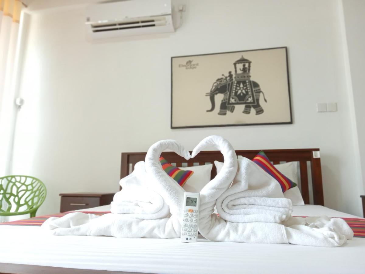 Elephant Park Family Bungalow Udawalawe Ngoại thất bức ảnh