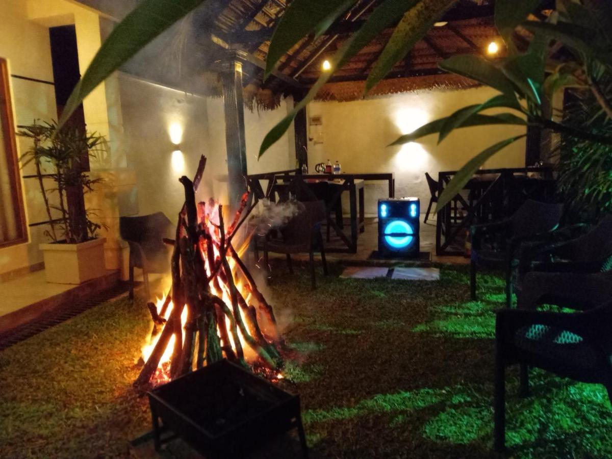 Elephant Park Family Bungalow Udawalawe Ngoại thất bức ảnh
